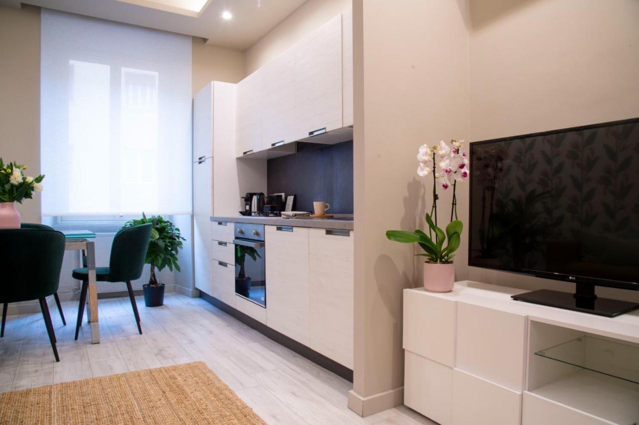 Arezzo 38 Villa โรม ภายนอก รูปภาพ